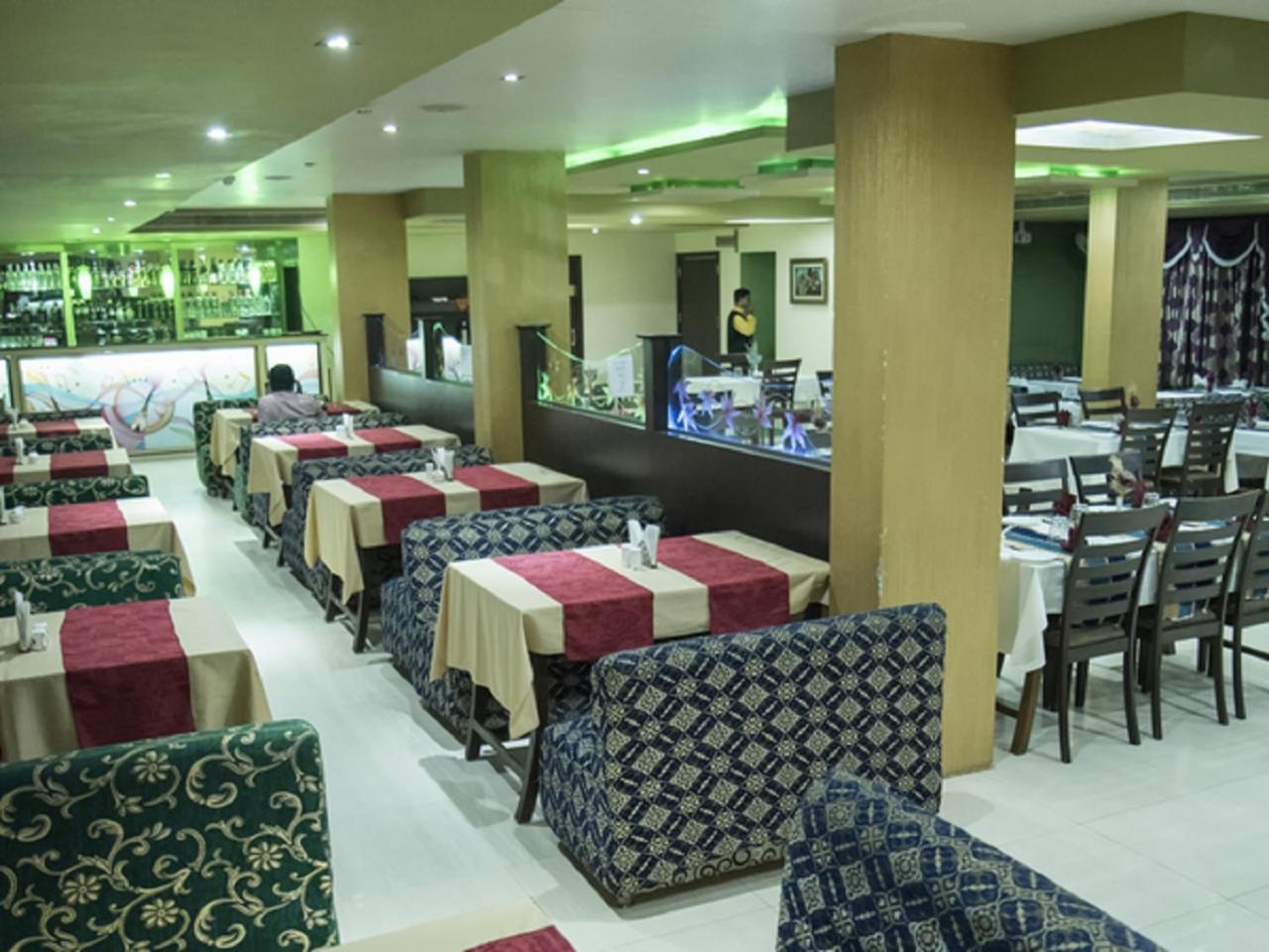 Hotel Sunshine Baharampur ภายนอก รูปภาพ